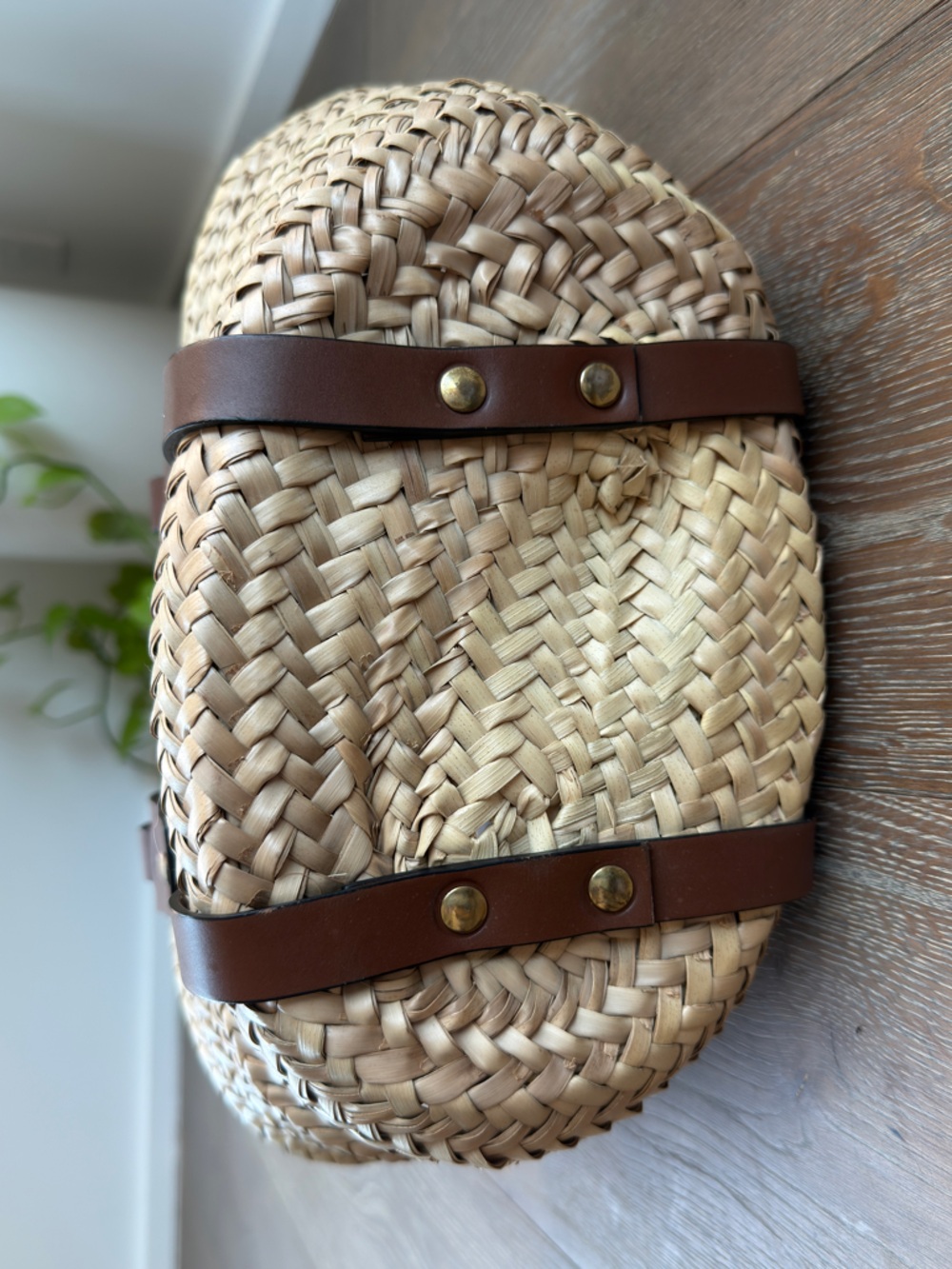 FRAME DENIM ‘Mini Straw Tote' Beach Bag - Picture 4 of 9